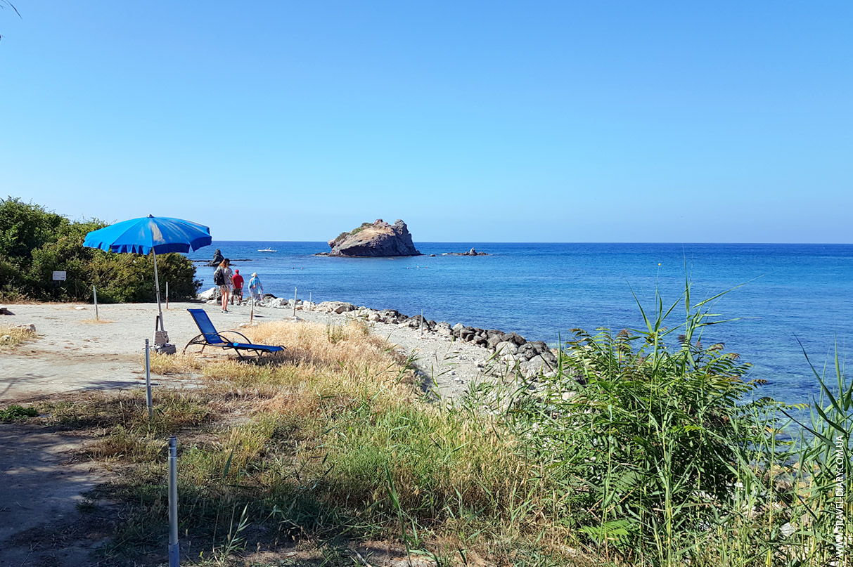 пляж возле Купальни Афродиты, фото