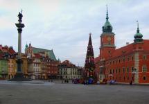 Замковая площадь как нарисованая